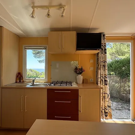 Le Romarin, Mobil-home Climatise Avec Vue Sur La * Йер