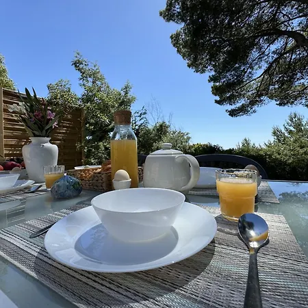 Le Romarin, Mobil-home Climatise Avec Vue Sur La * Йер