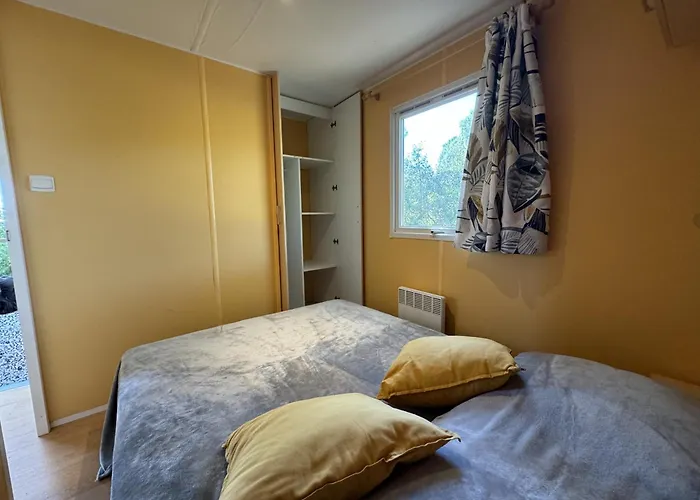 Le Romarin, Mobil-home Climatisé Avec Vue Sur La Casa vacanze